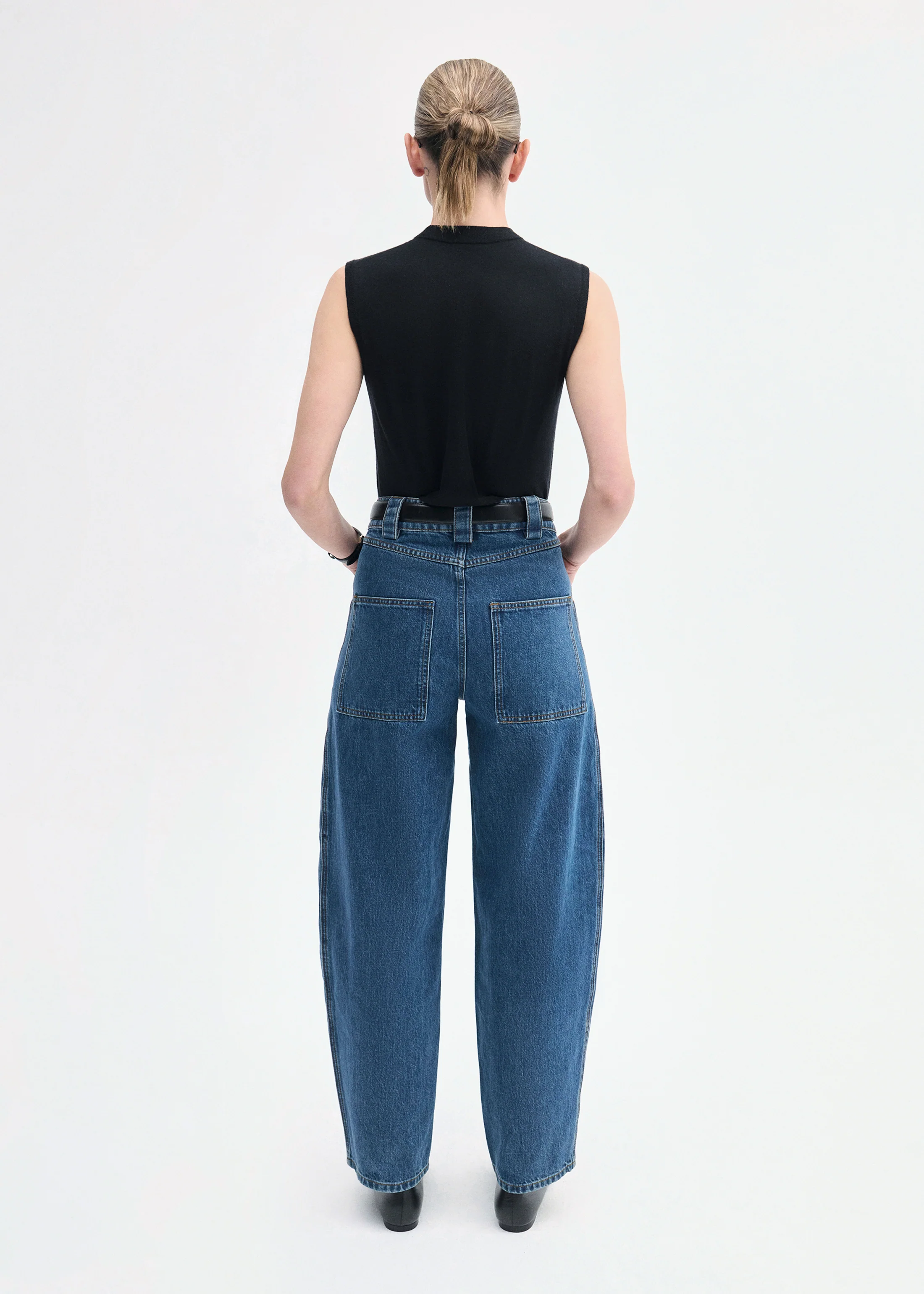 Shell Tank in Fine Cashmere - Black