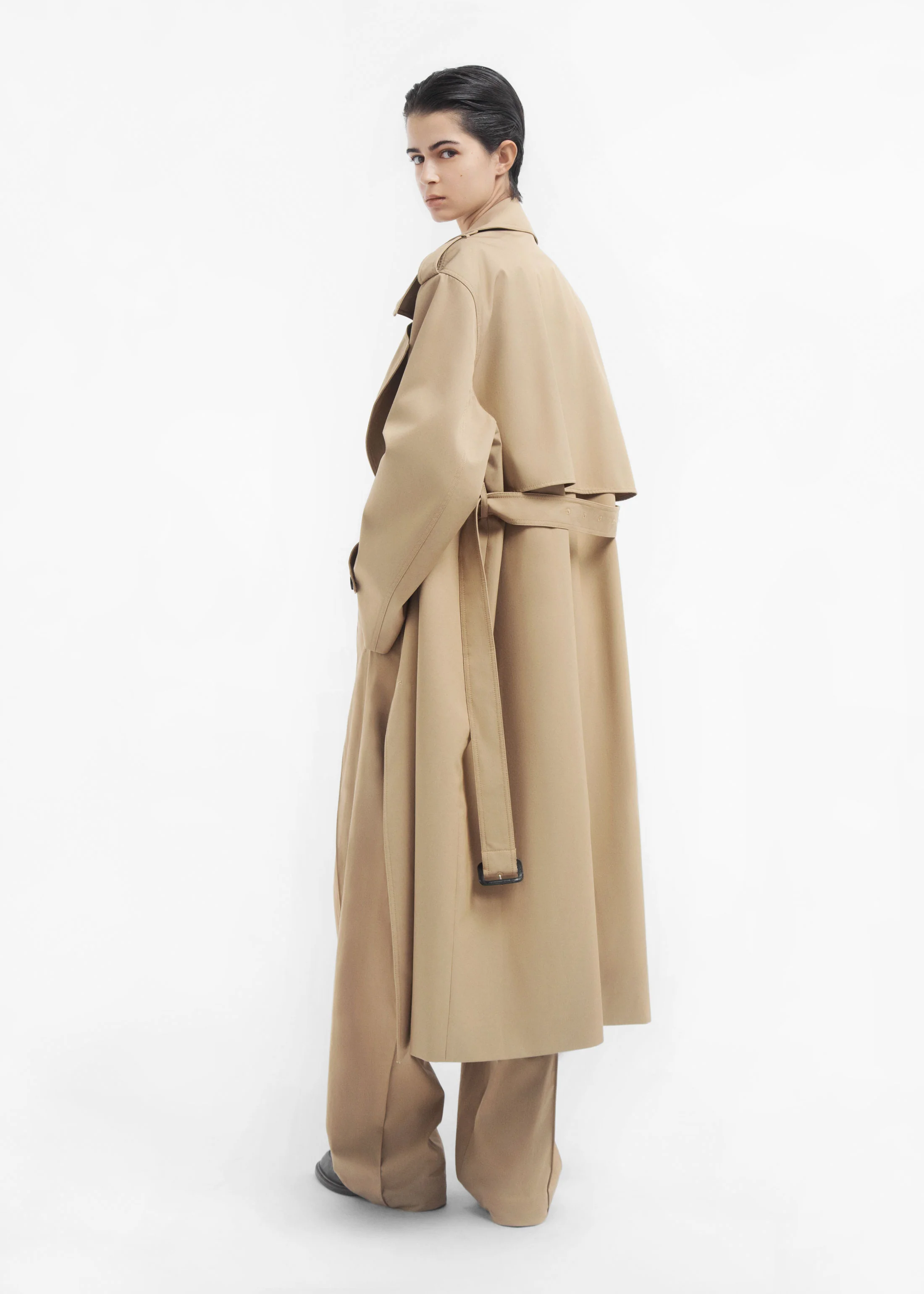 1263-oversized-trench-in-cotton-twill-camel-3.webp Oversized Trench in Cotton Twill - Camel