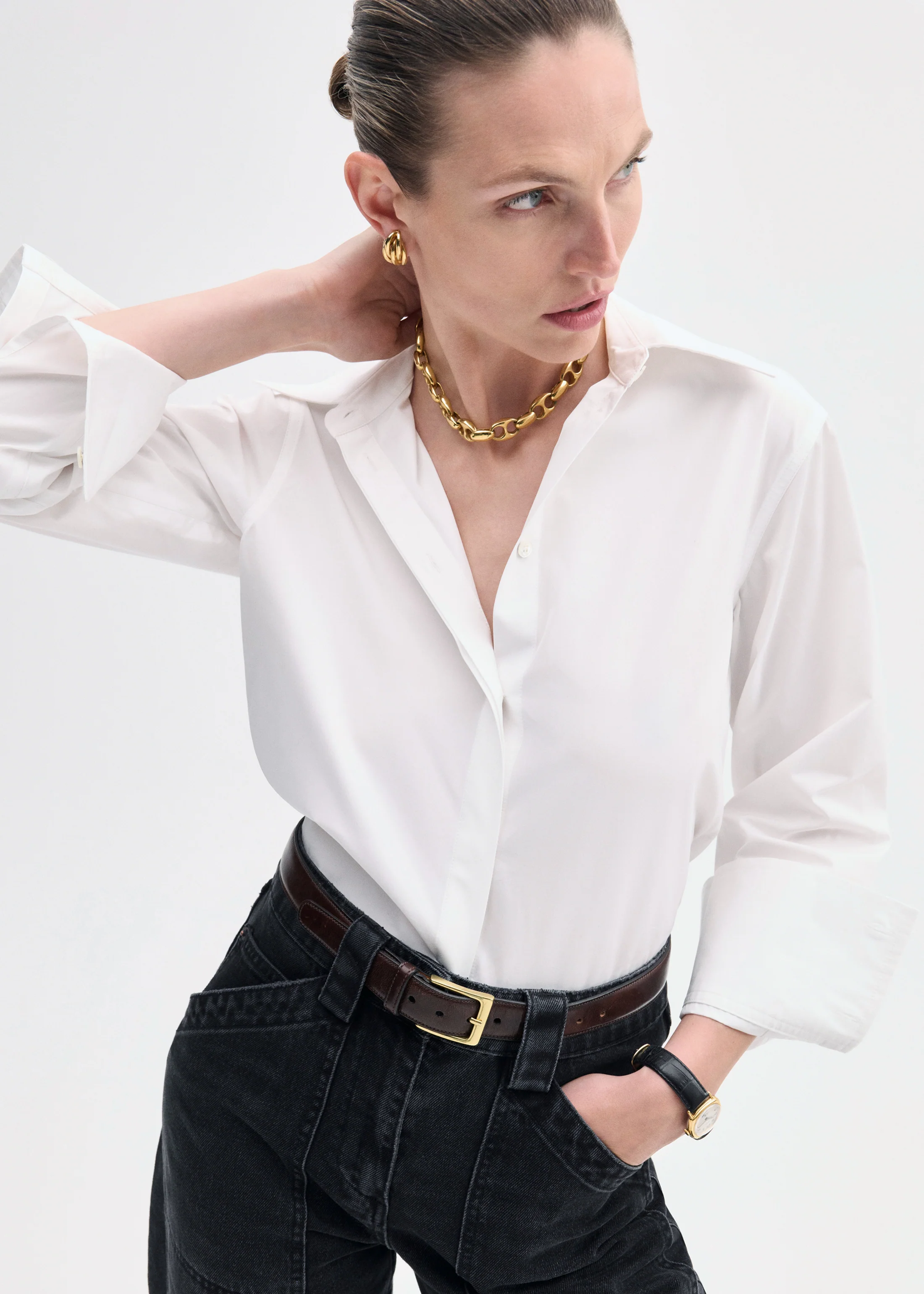 1298-fitted-shirt-in-cotton-poplin-white-2.webp Fitted Shirt in Cotton Poplin - White