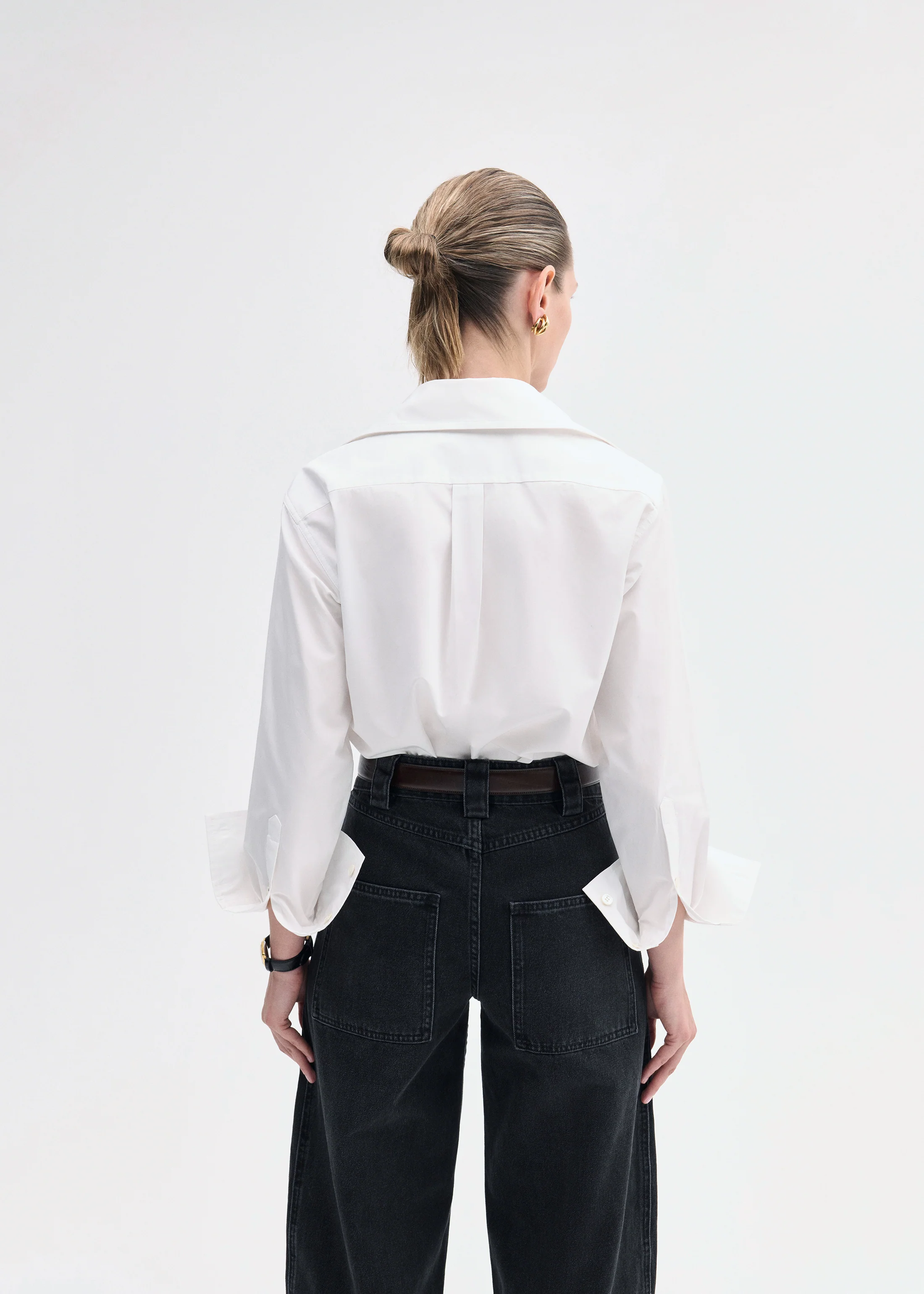 1298-fitted-shirt-in-cotton-poplin-white-4.webp Fitted Shirt in Cotton Poplin - White