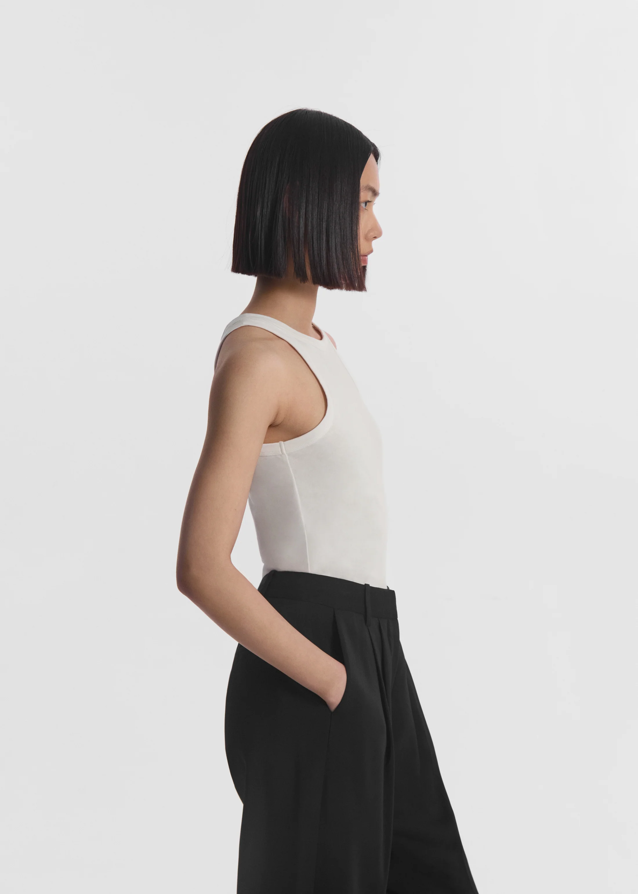 14-fitted-tank-in-cotton-jersey-ivory-2.webp Fitted Tank in Cotton Jersey - Ivory