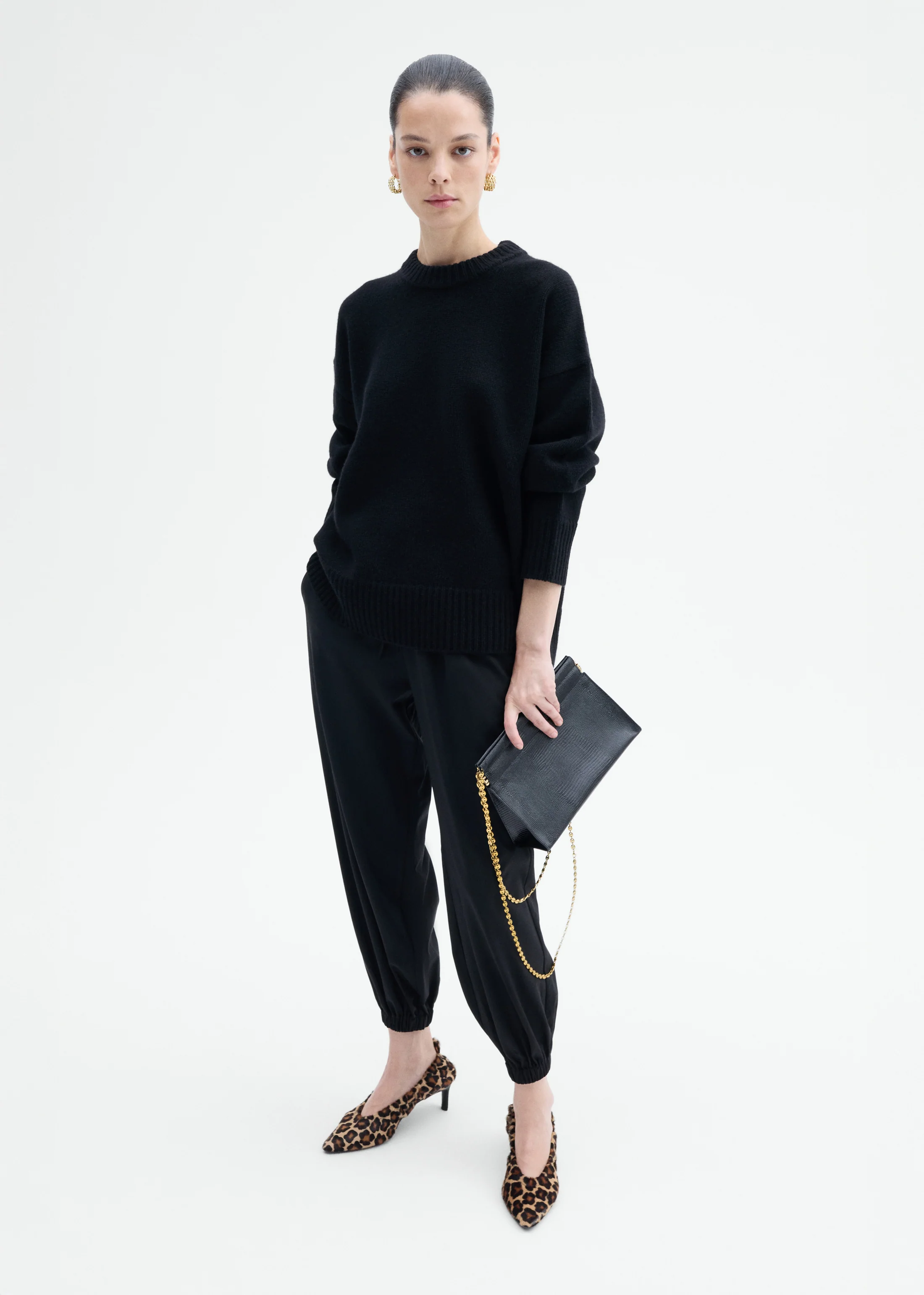 Boyfriend Crew Neck in Wool Cashmere - Black