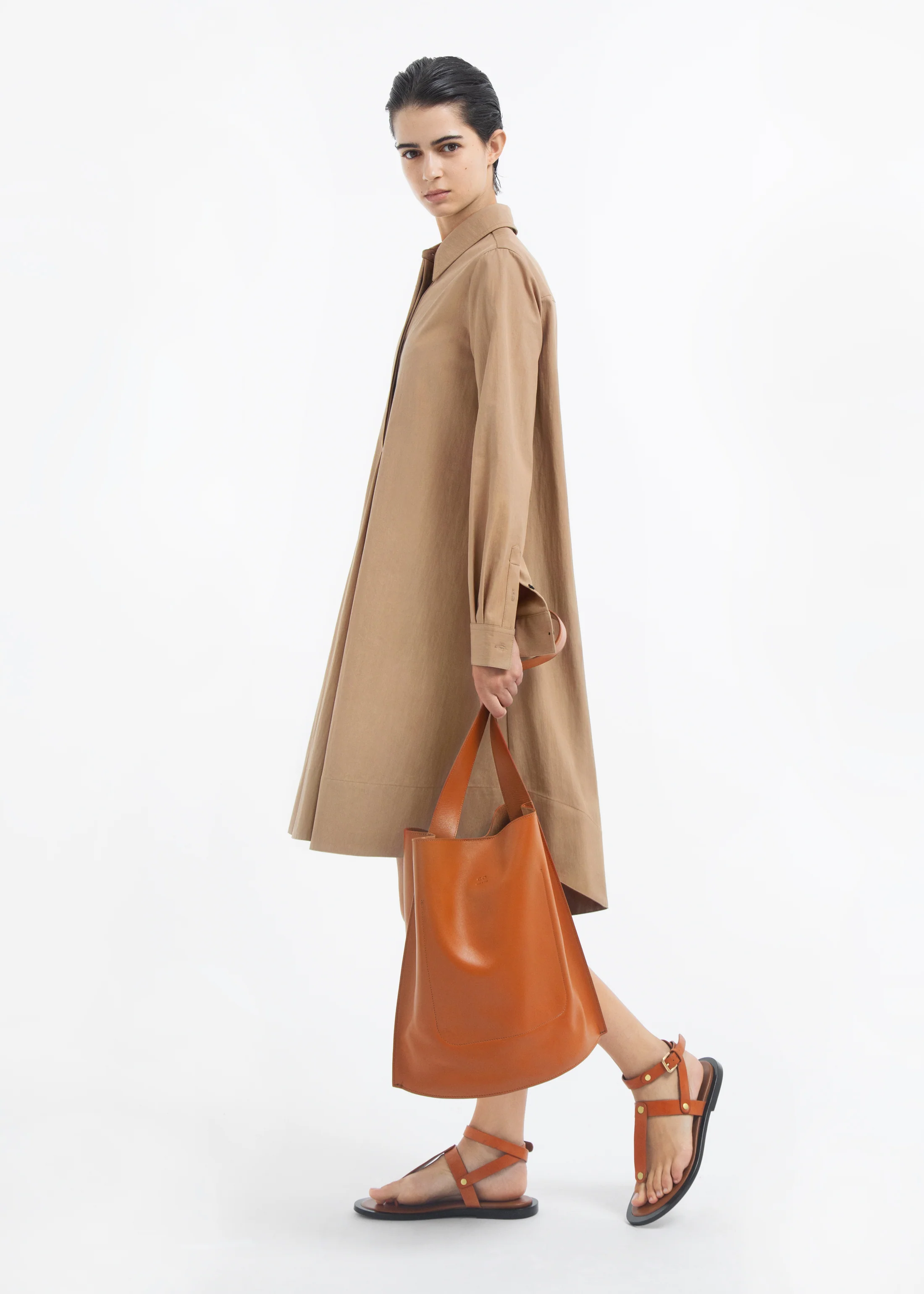 1889-a-line-shirt-dress-in-cotton-twill-camel-3.webp A-line Shirt Dress in Cotton Twill - Camel