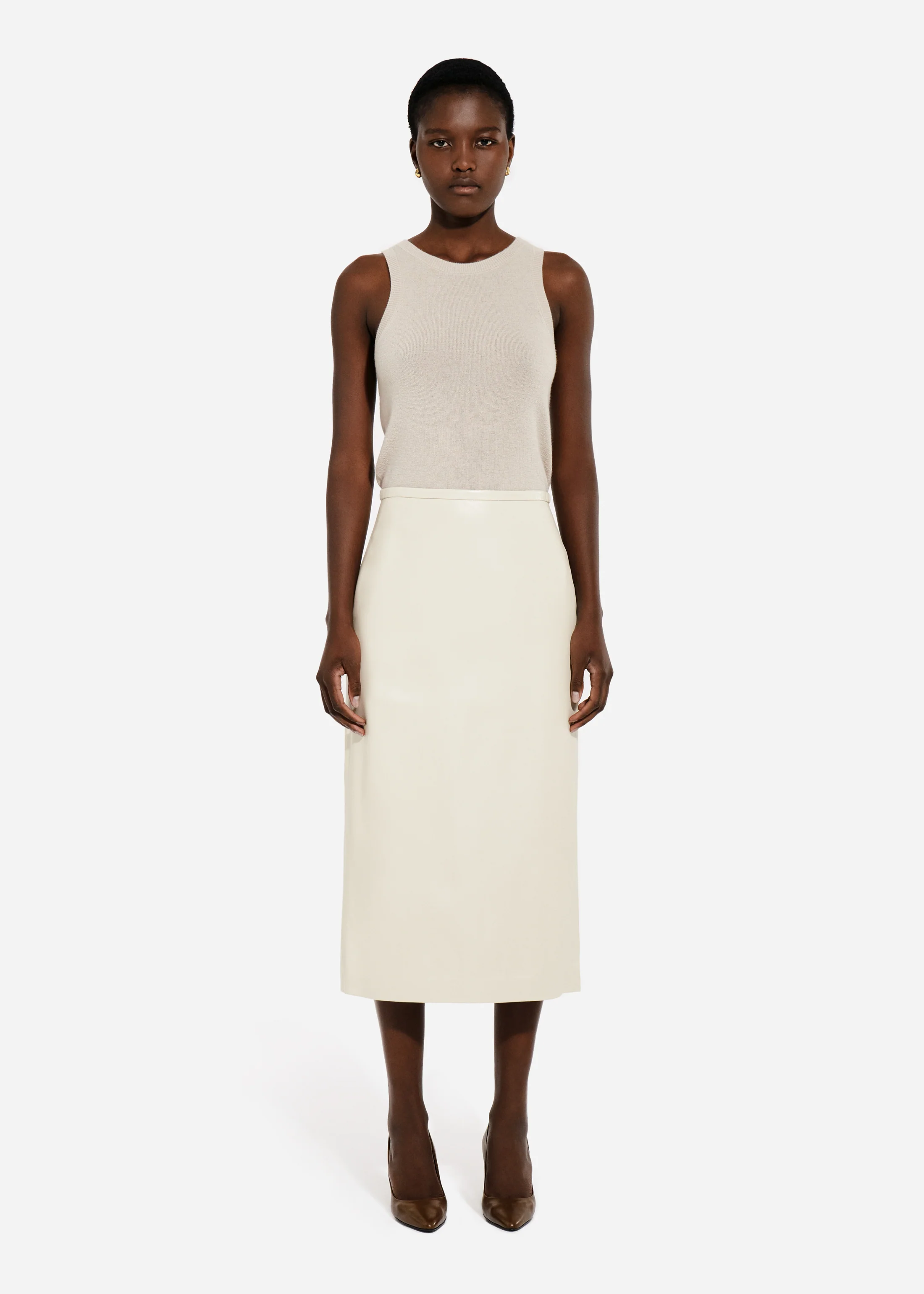 1921-pencil-skirt-in-leather-pearl-1.webp Pencil Skirt in Leather - Pearl