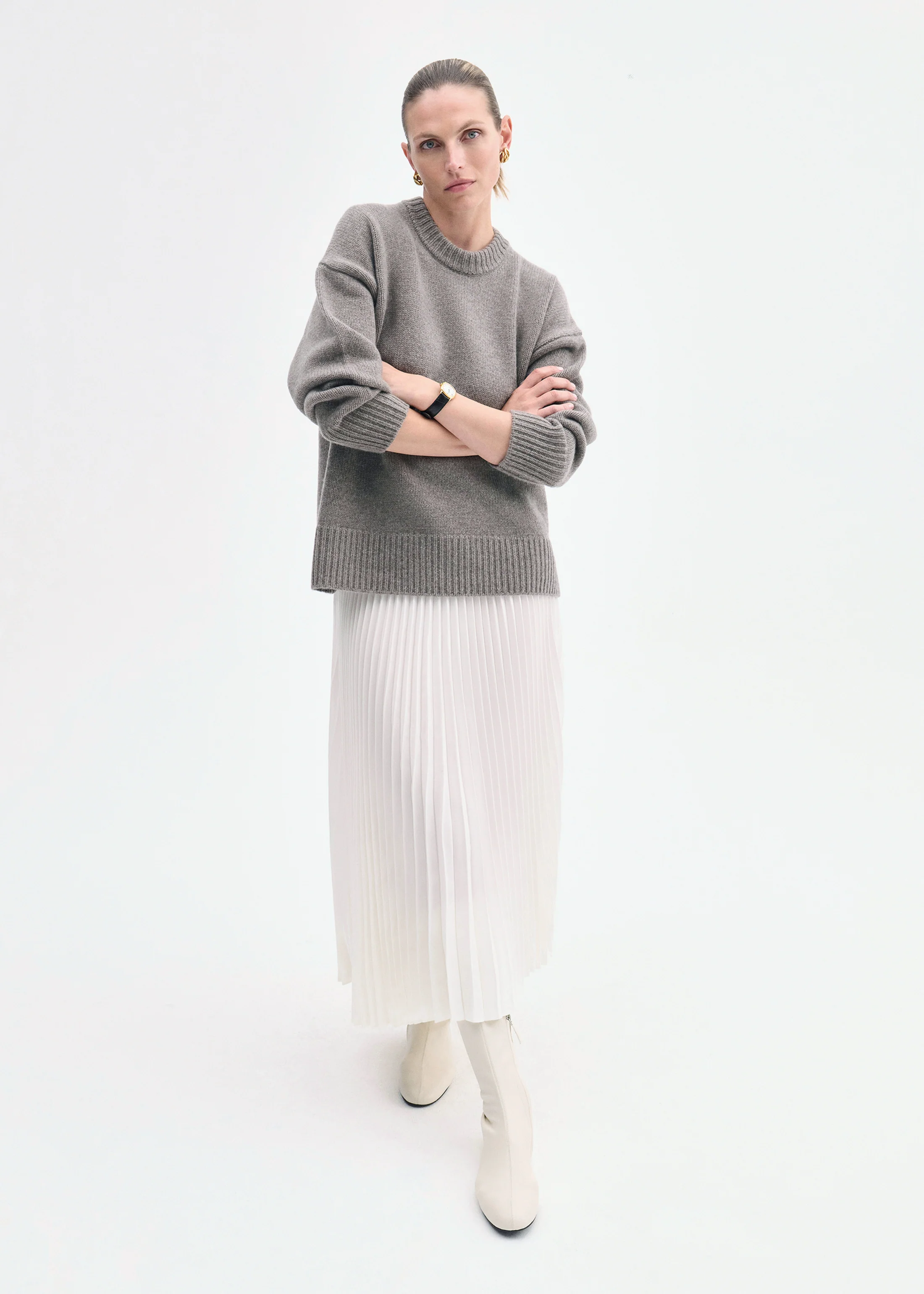 1946-pleated-elastic-waist-skirt-in-stretch-crepe-ivory-1.webp Pleated Elastic Waist Skirt in Stretch Crepe - Ivory