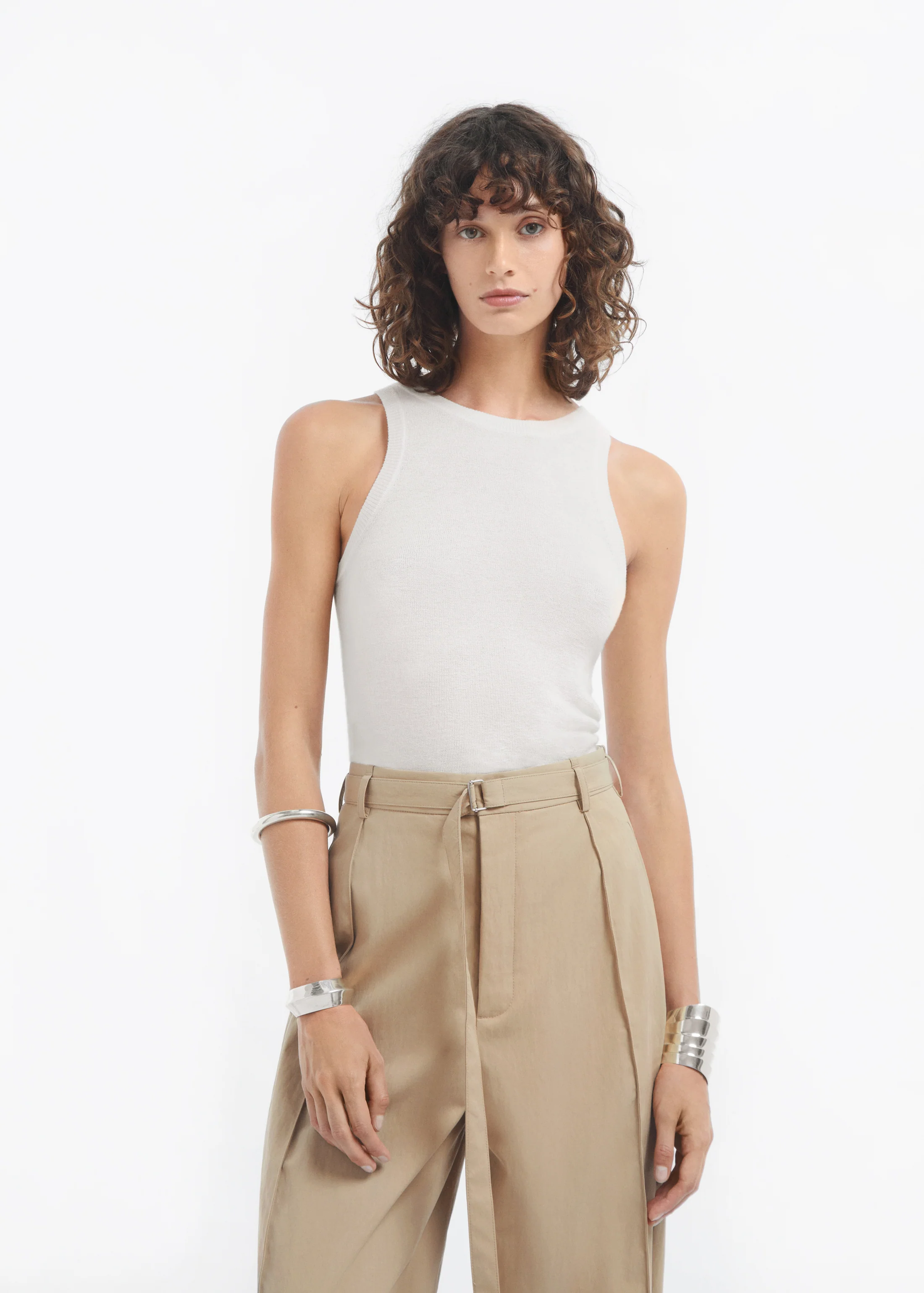 1980-tank-top-in-fine-cashmere-ivory-1.webp Tank Top in Fine Cashmere - Ivory