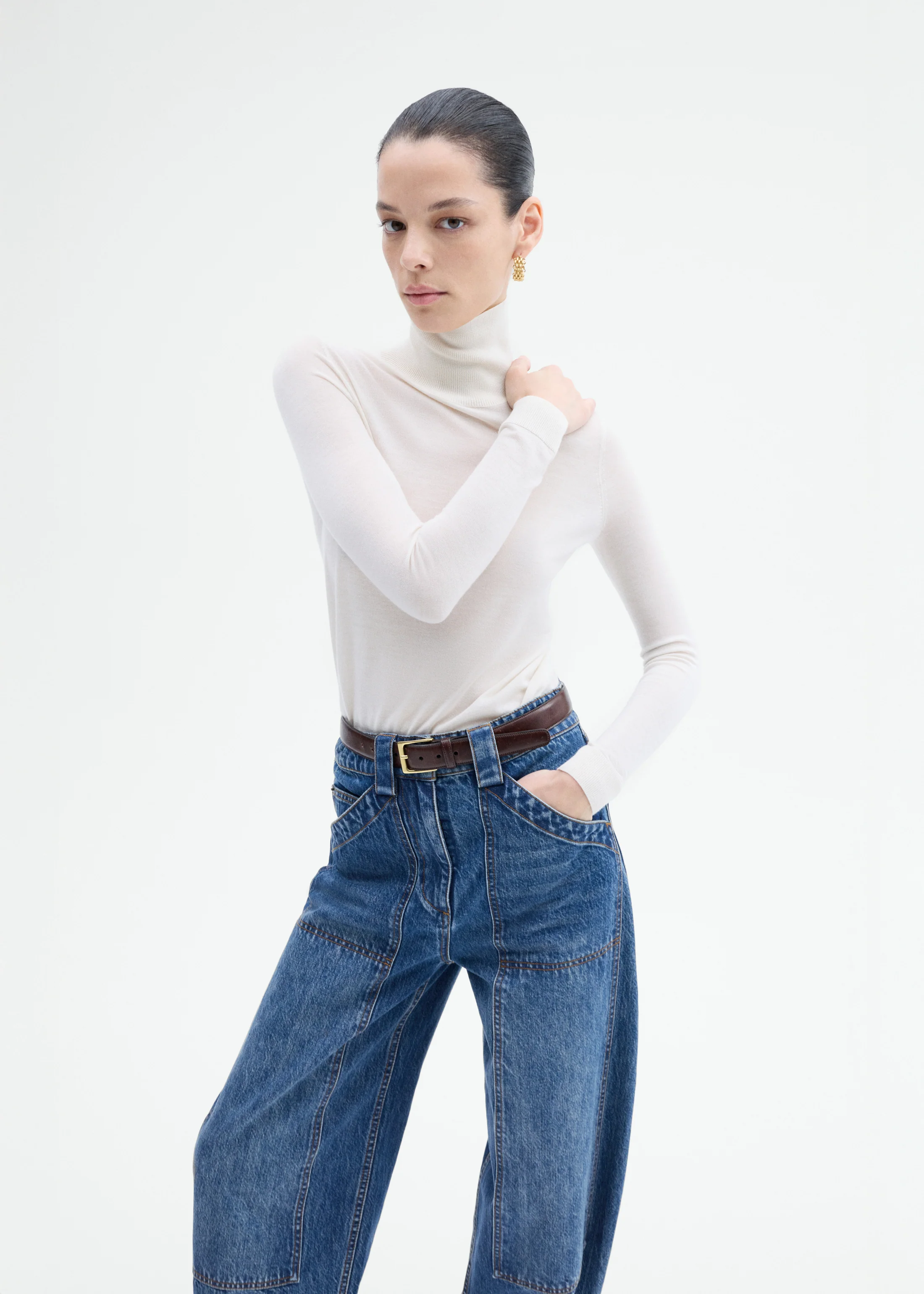Slim Turtleneck in Fine Cashmere - Ivory