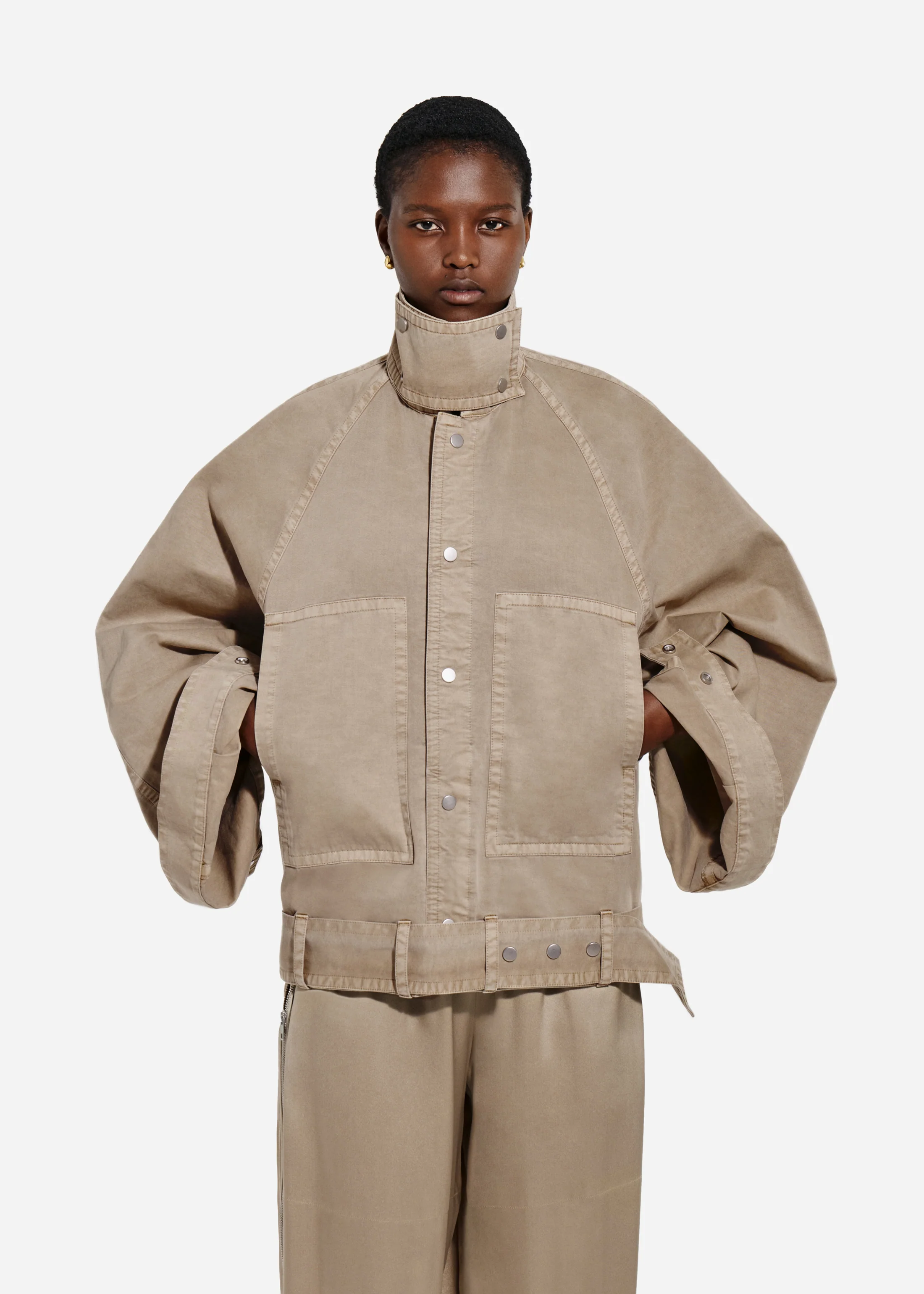 2145-raglan-workwear-bomber-in-cotton-chestnut-1.webp Raglan Workwear Bomber in Cotton - Chestnut