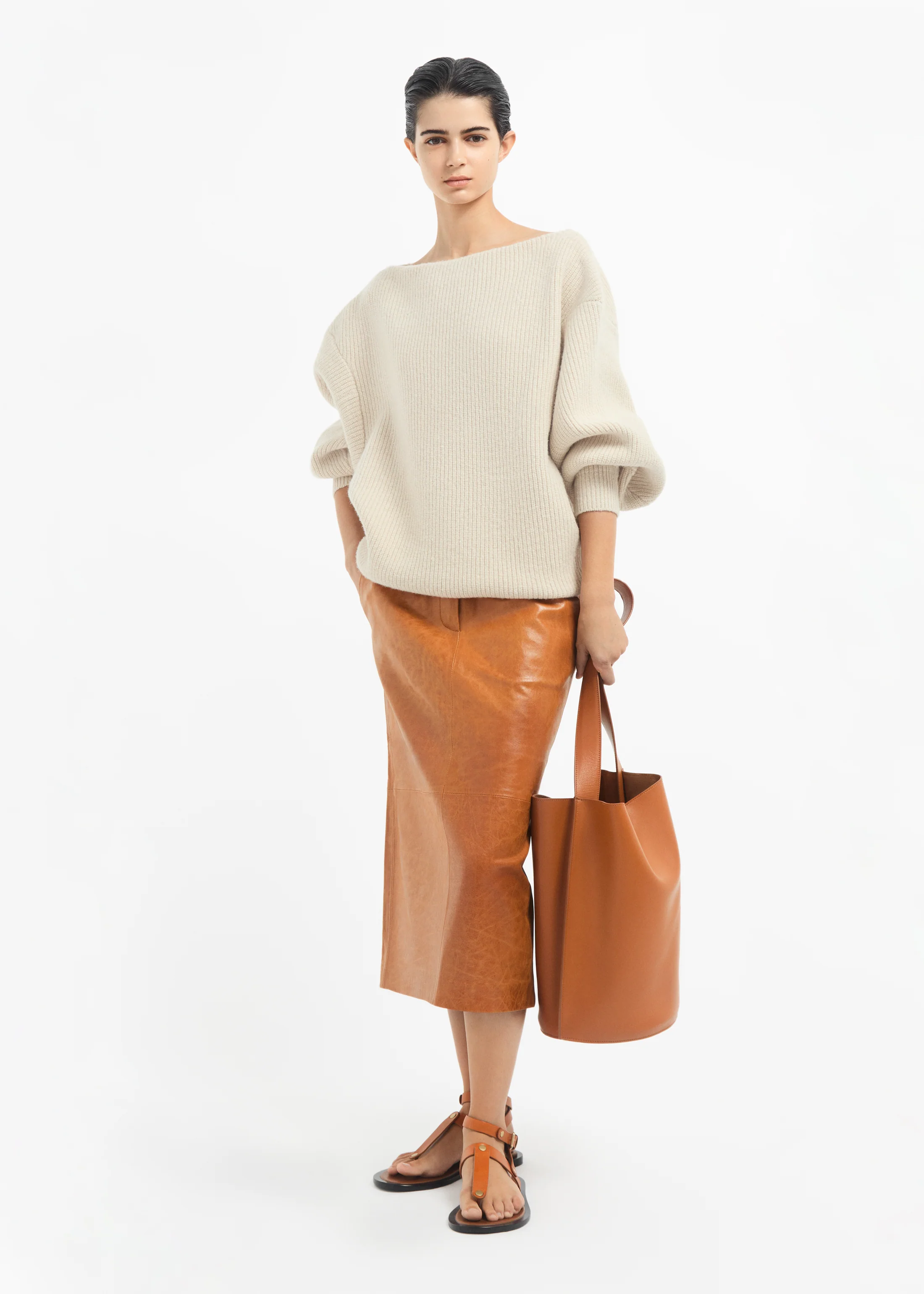 Tailored Pencil Skirt in Leather - Cognac