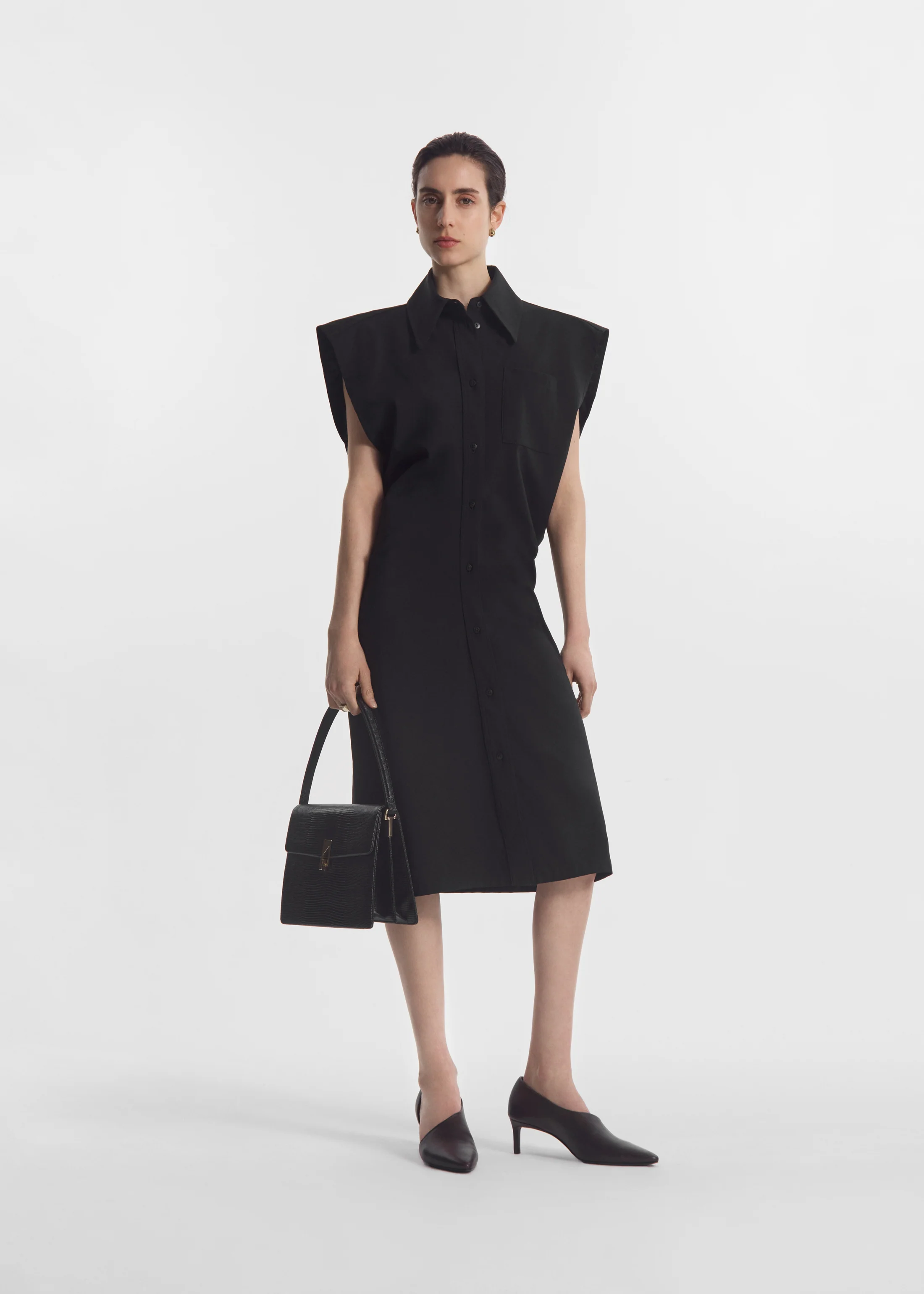 231-banana-cut-shirt-dress-black-1.webp Banana Cut Shirt Dress - Black