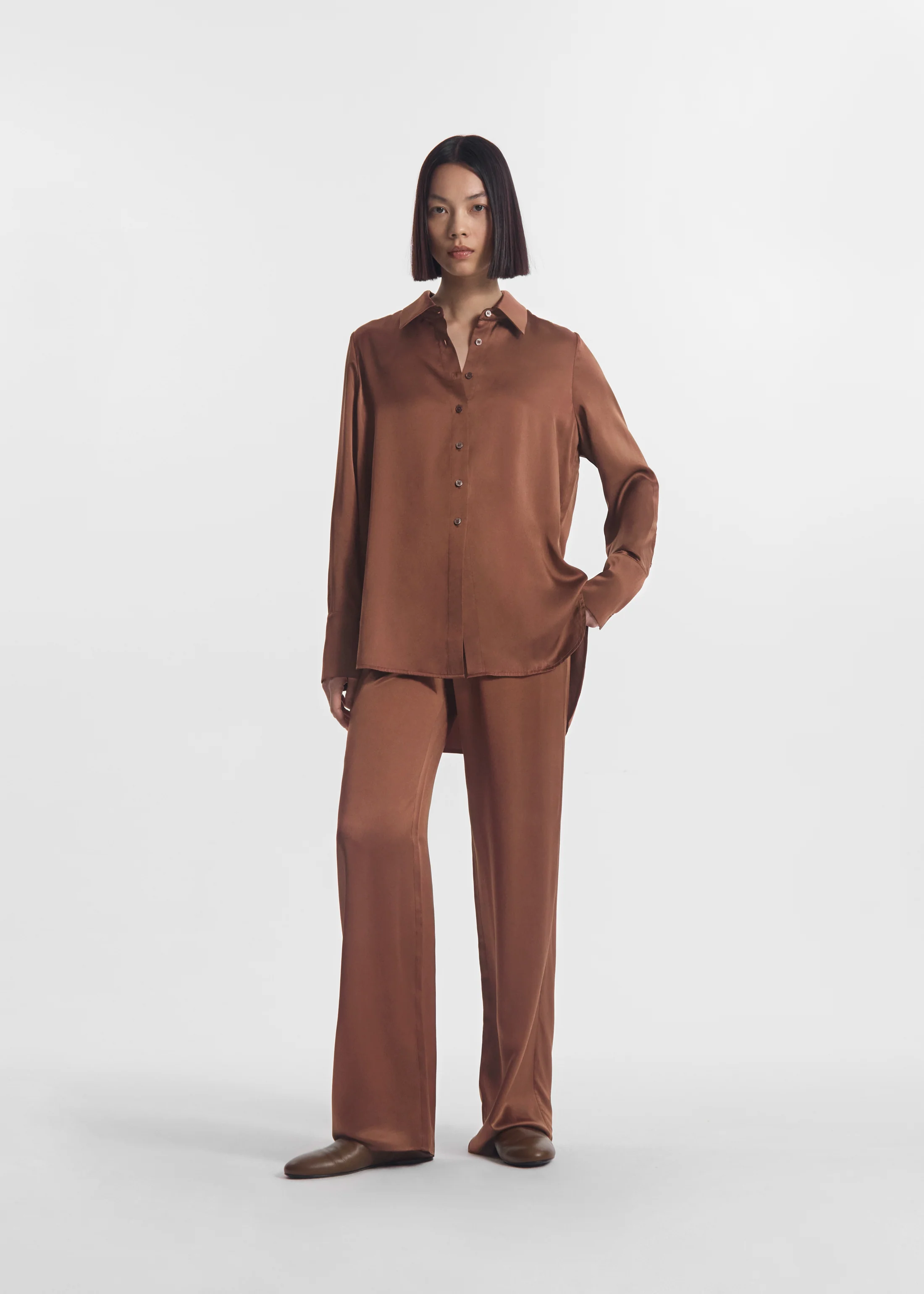 Elastic Waist Pant in Silk - Chocolate