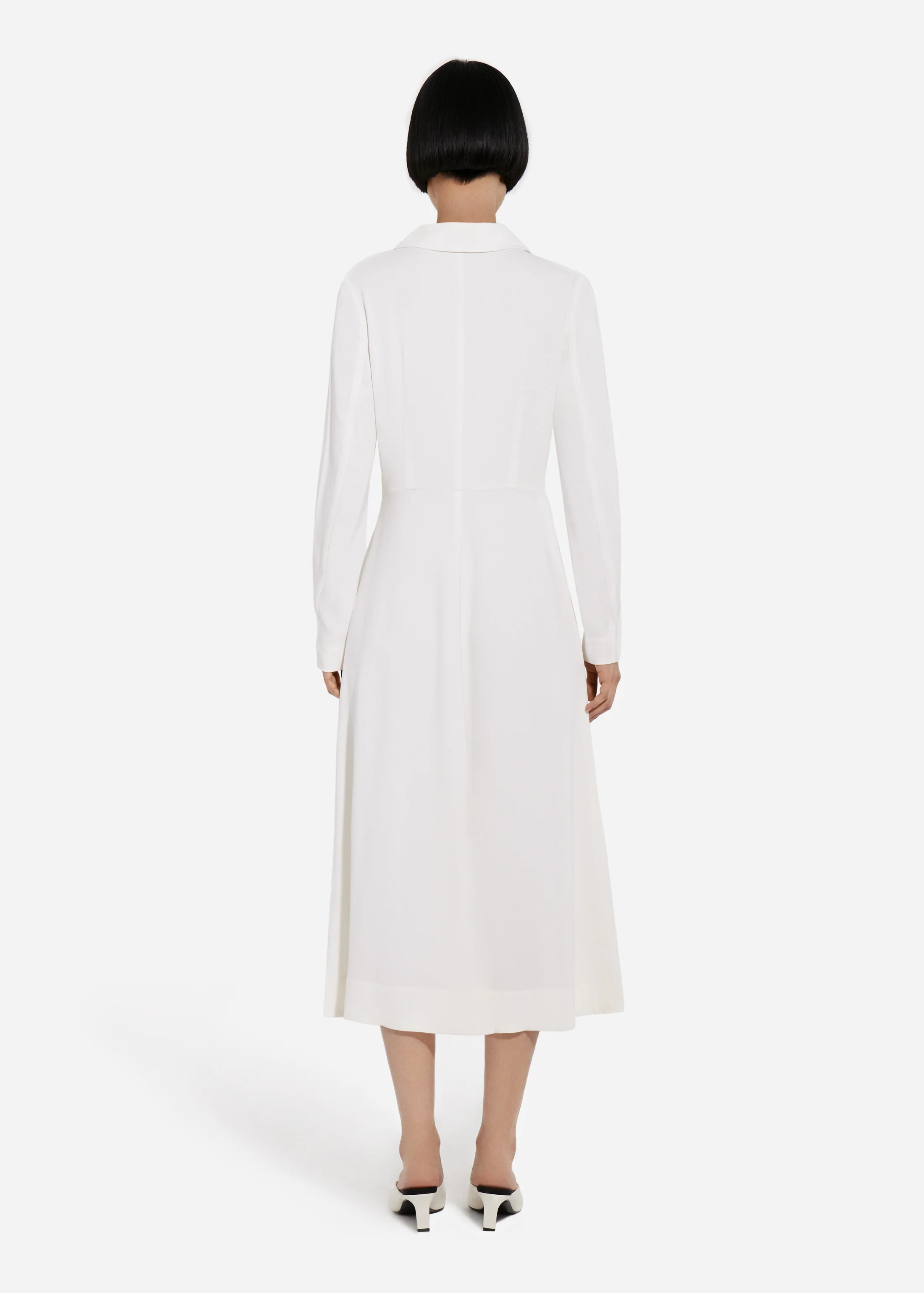 390-long-sleeve-shirt-dress-in-crepe-ivory-4.webp Long Sleeve Shirt Dress in Crepe - Ivory