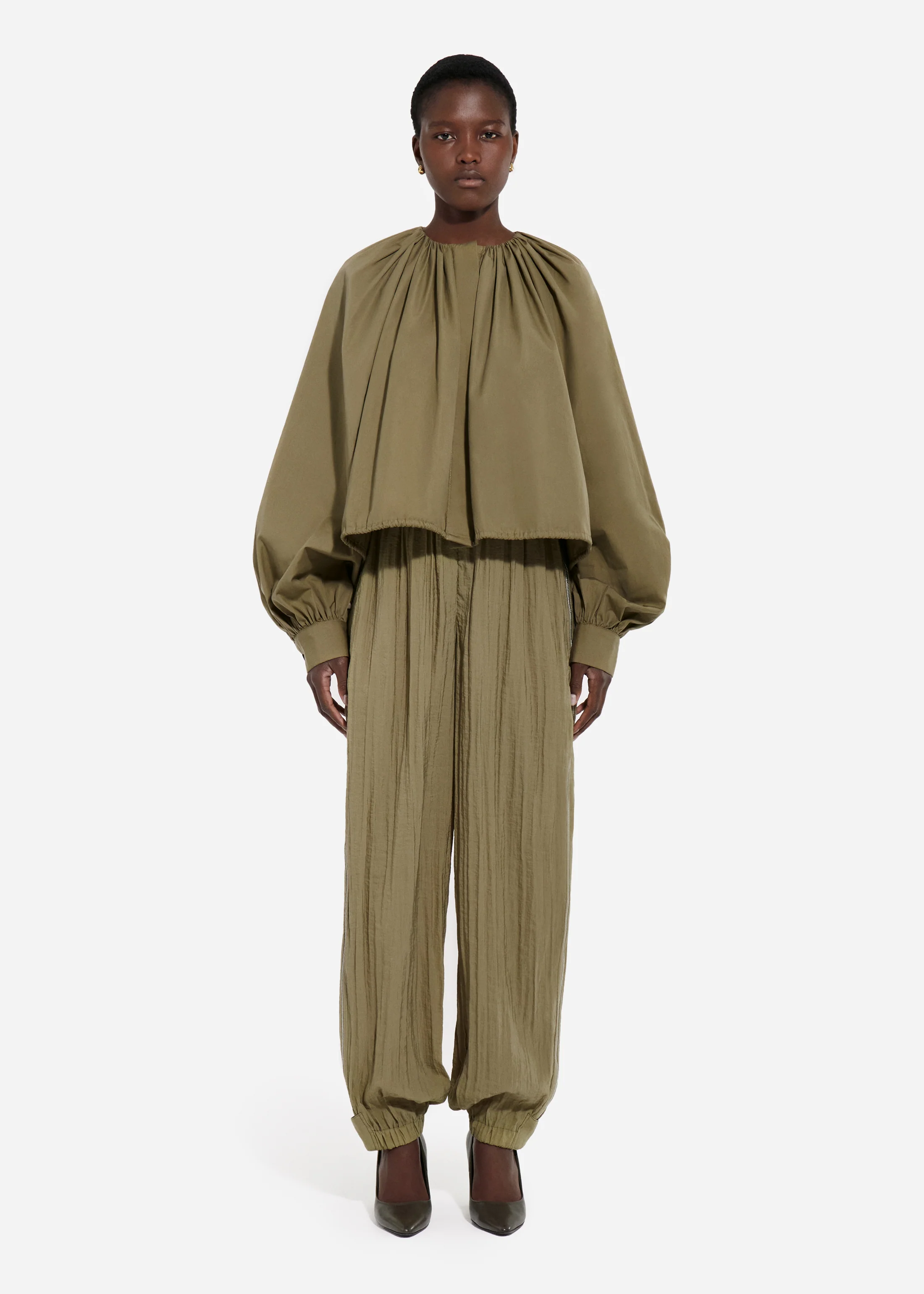 Articulated Vented Pant in Wrinkled Nylon - Aloe