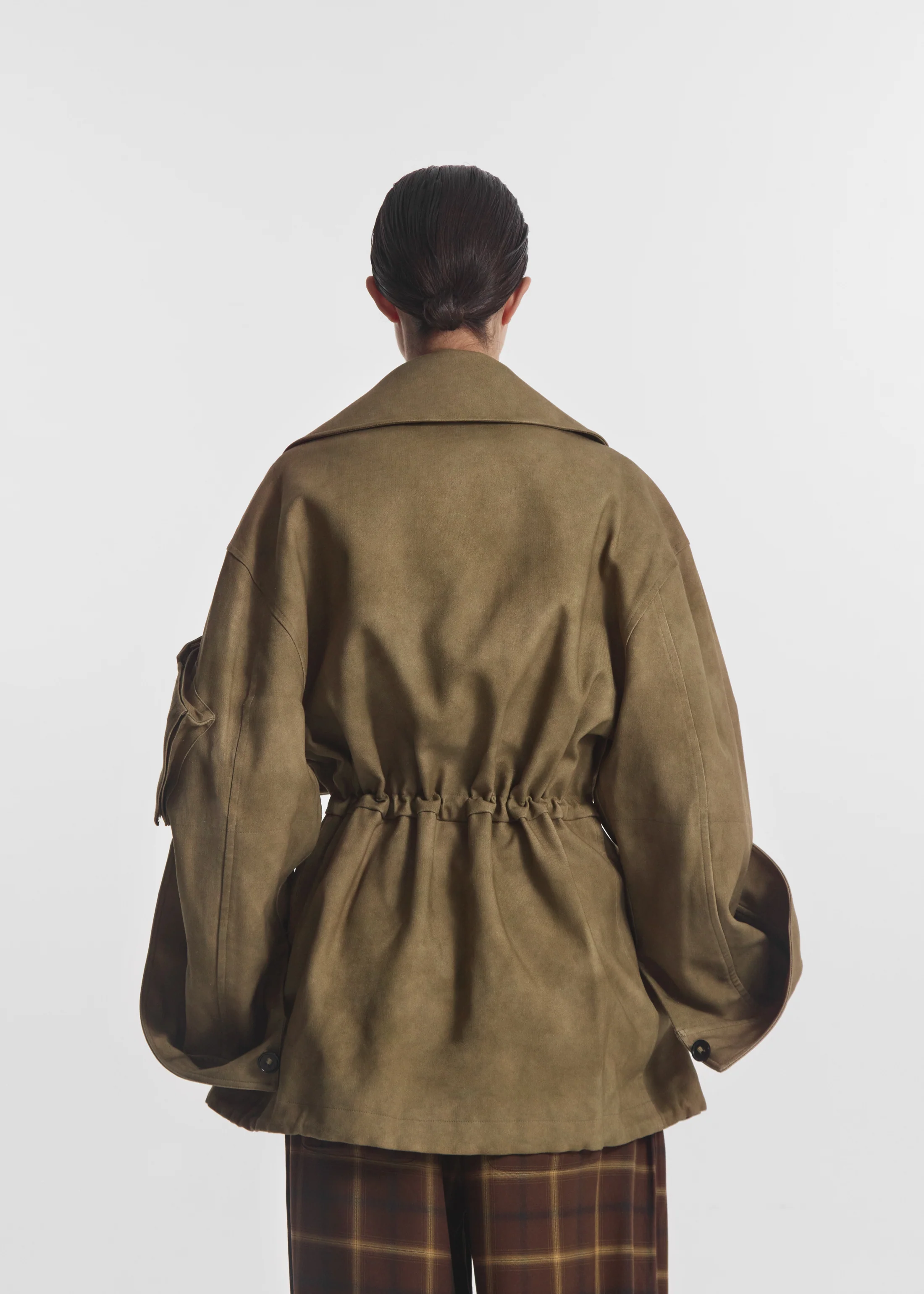 575-military-jacket-in-cold-dye-cotton-khaki-3.webp Military Jacket in Cold Dye Cotton - Khaki