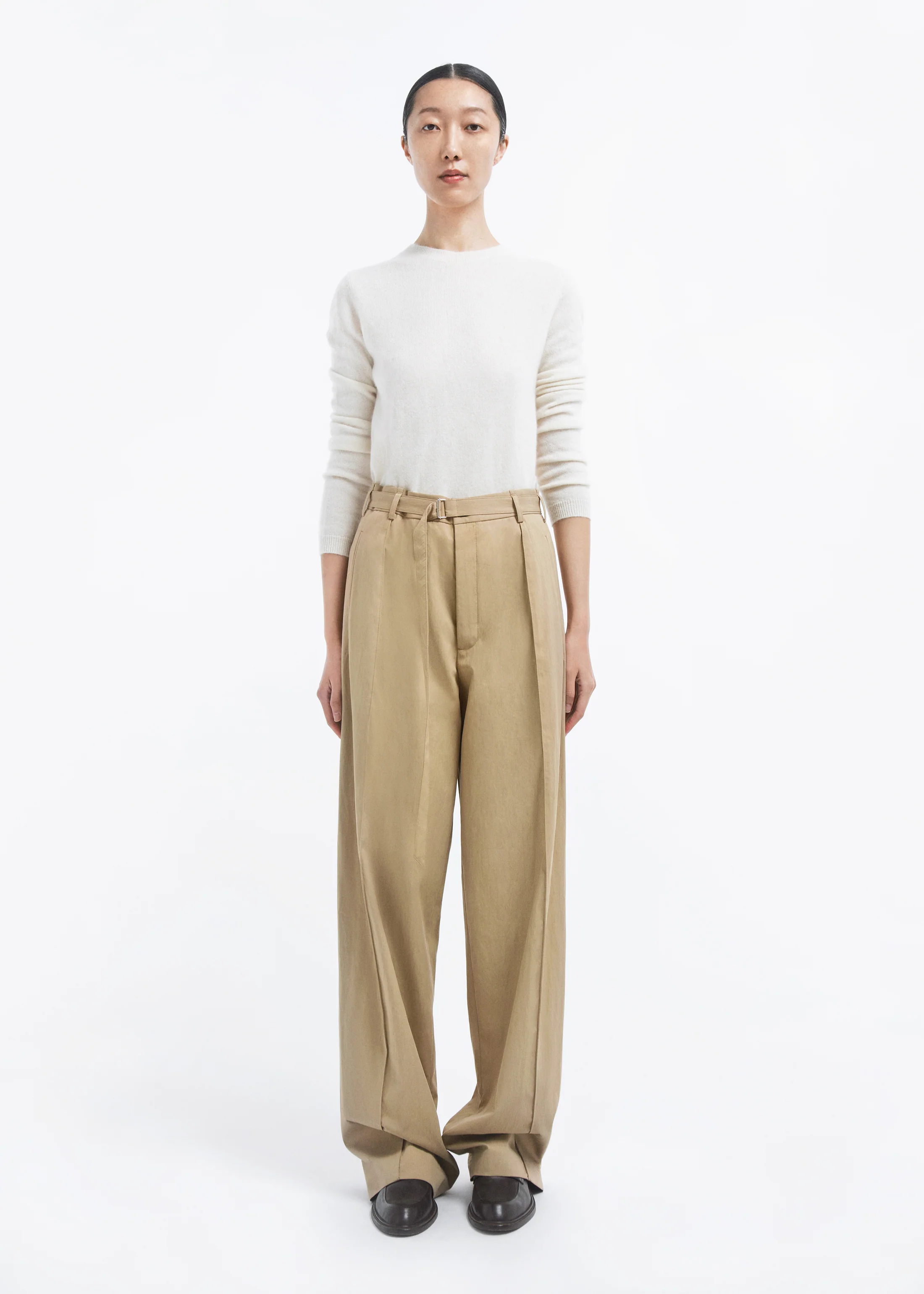 632-drop-waisted-pant-in-cotton-twill-camel-1.webp Drop Waisted Pant in Cotton Twill - Camel