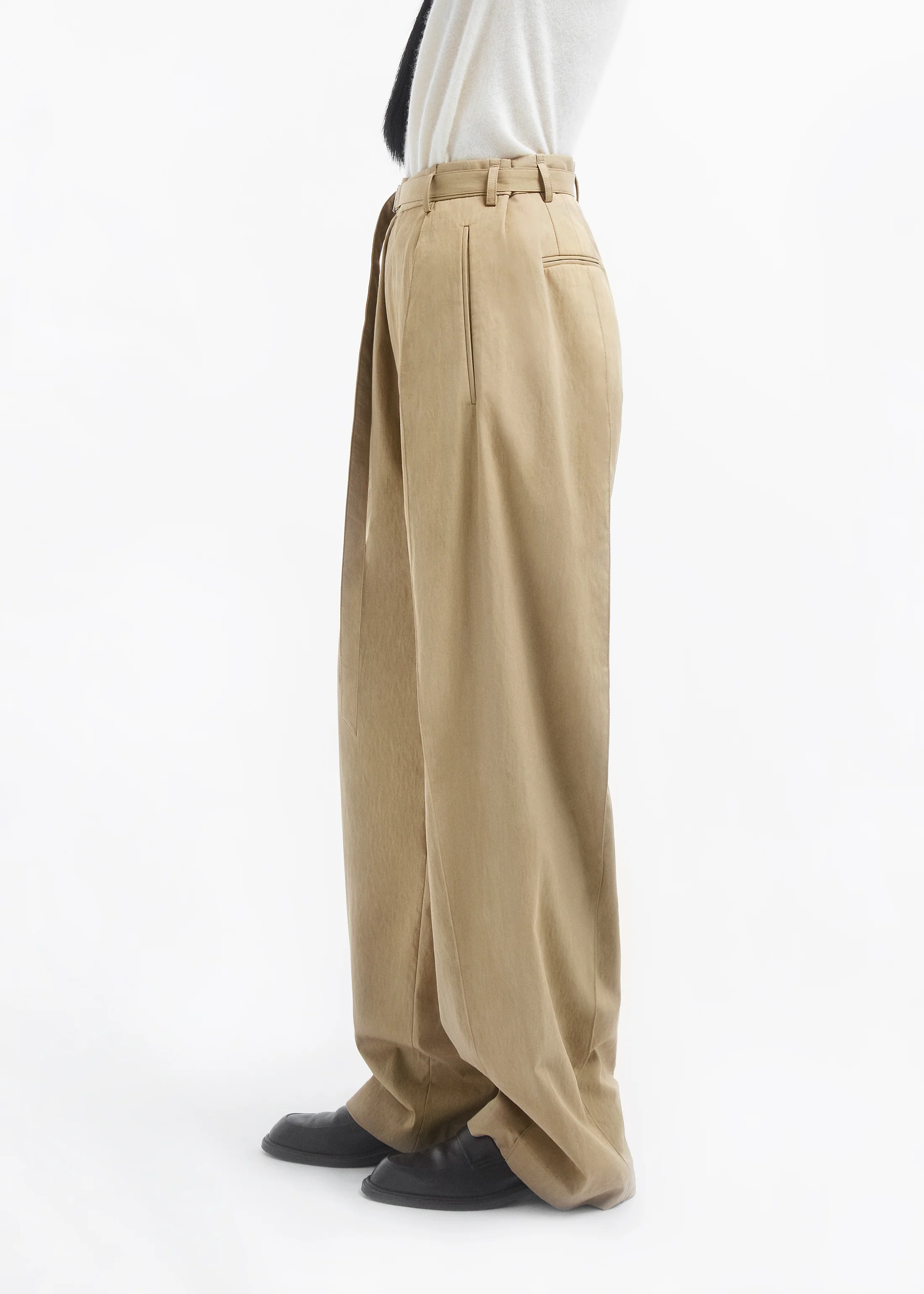 632-drop-waisted-pant-in-cotton-twill-camel-3.webp Drop Waisted Pant in Cotton Twill - Camel