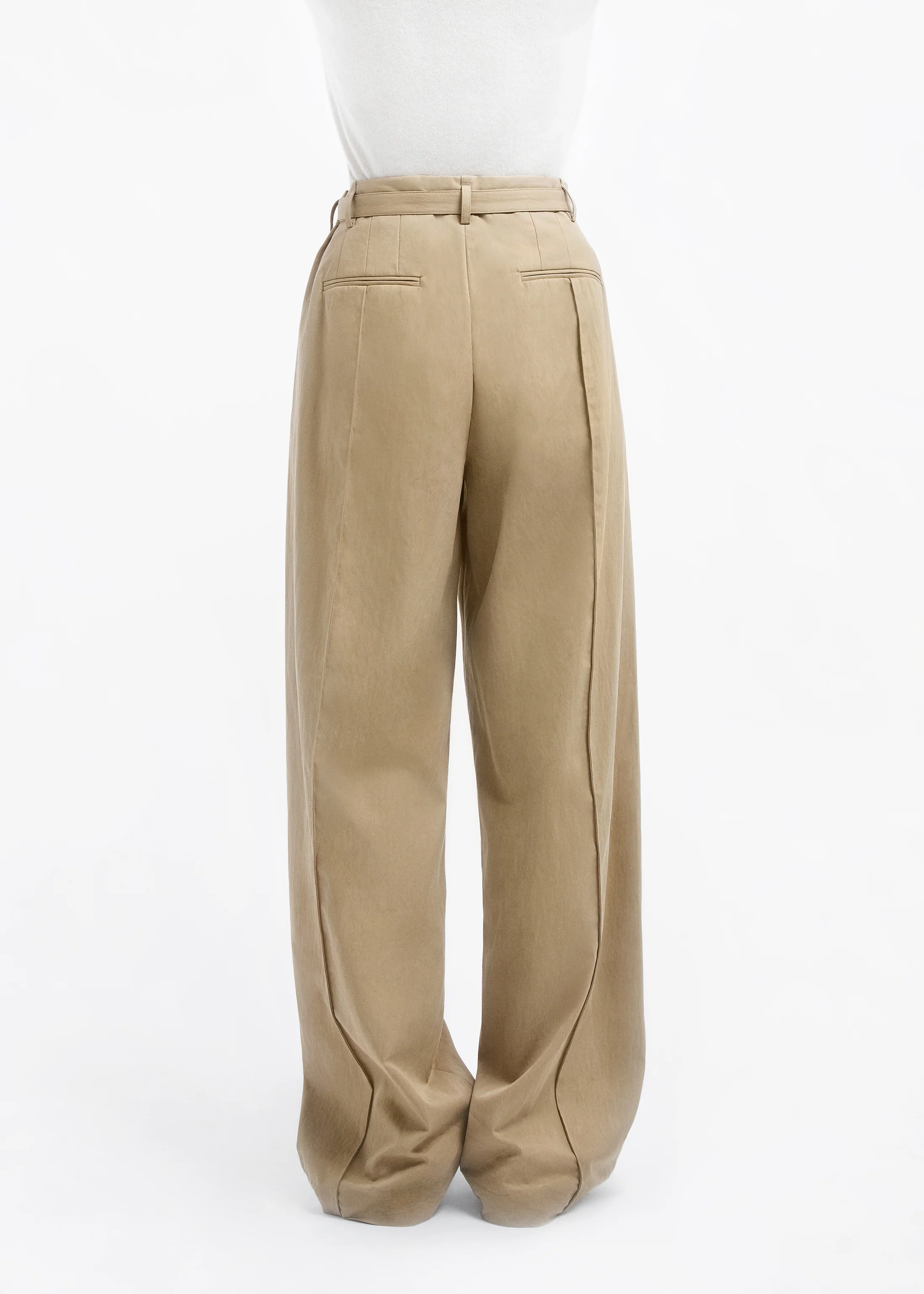 632-drop-waisted-pant-in-cotton-twill-camel-4.webp Drop Waisted Pant in Cotton Twill - Camel