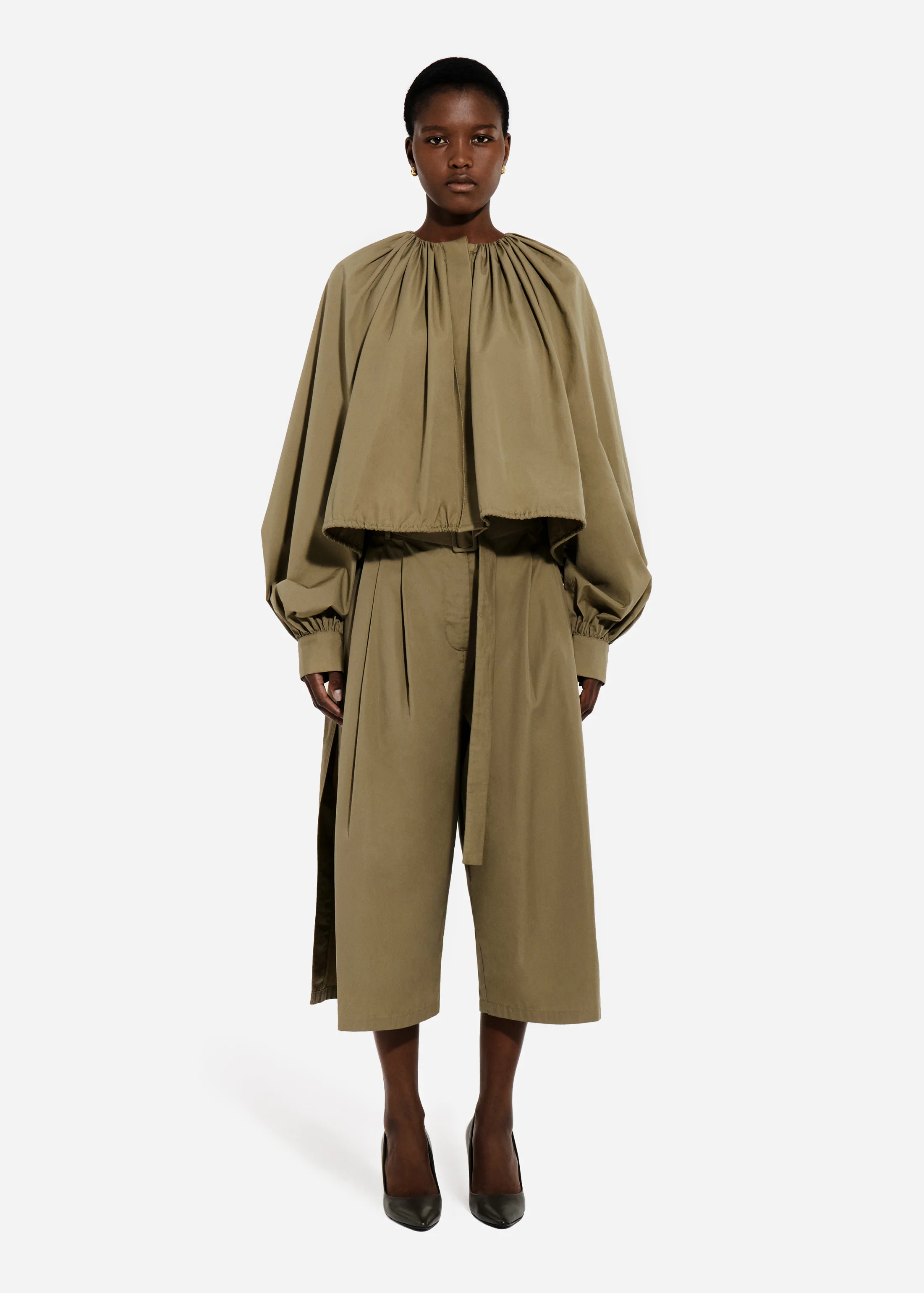 676-gathered-tunic-shirt-in-cotton-poplin-aloe-4.webp Gathered Tunic Shirt in Cotton Poplin - Aloe