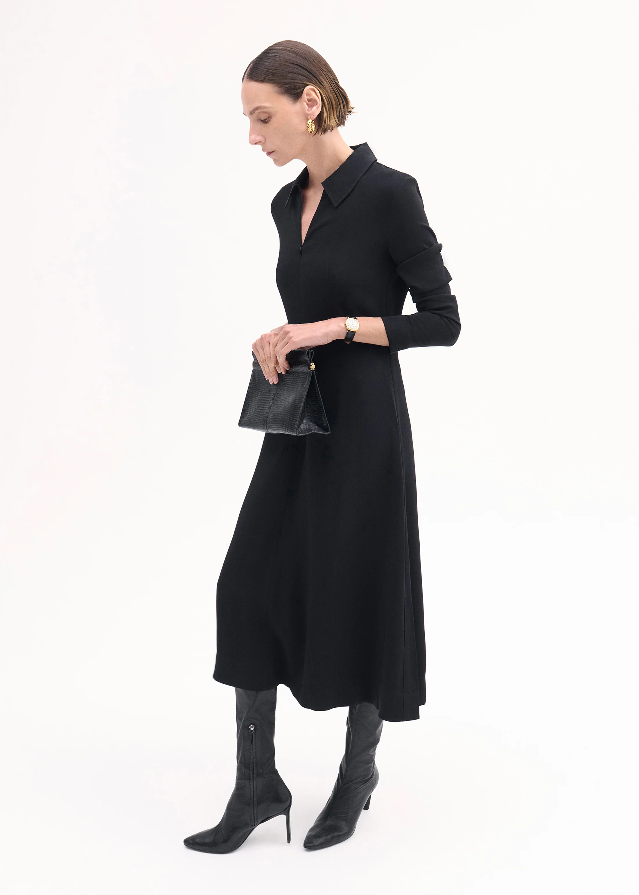 699-small-leather-clutch-black-4.webp Small Leather Clutch - Black