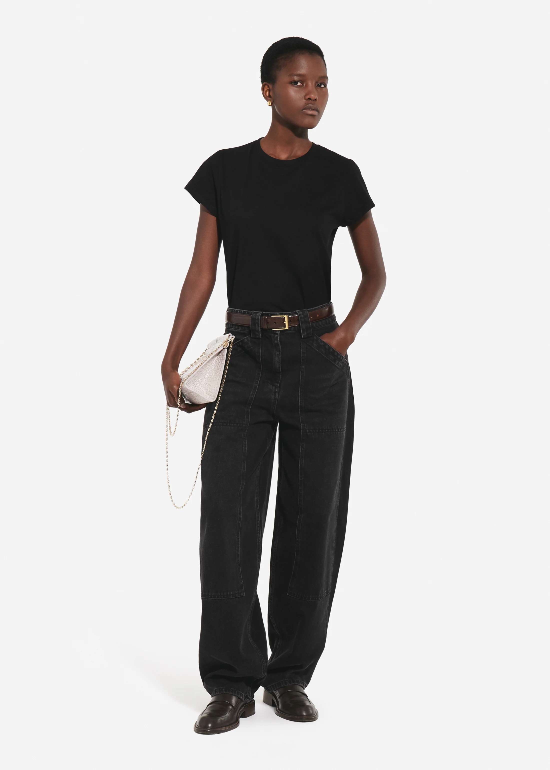 880-fitted-tee-in-cotton-jersey-black-1.webp Fitted Tee in Cotton Jersey - Black