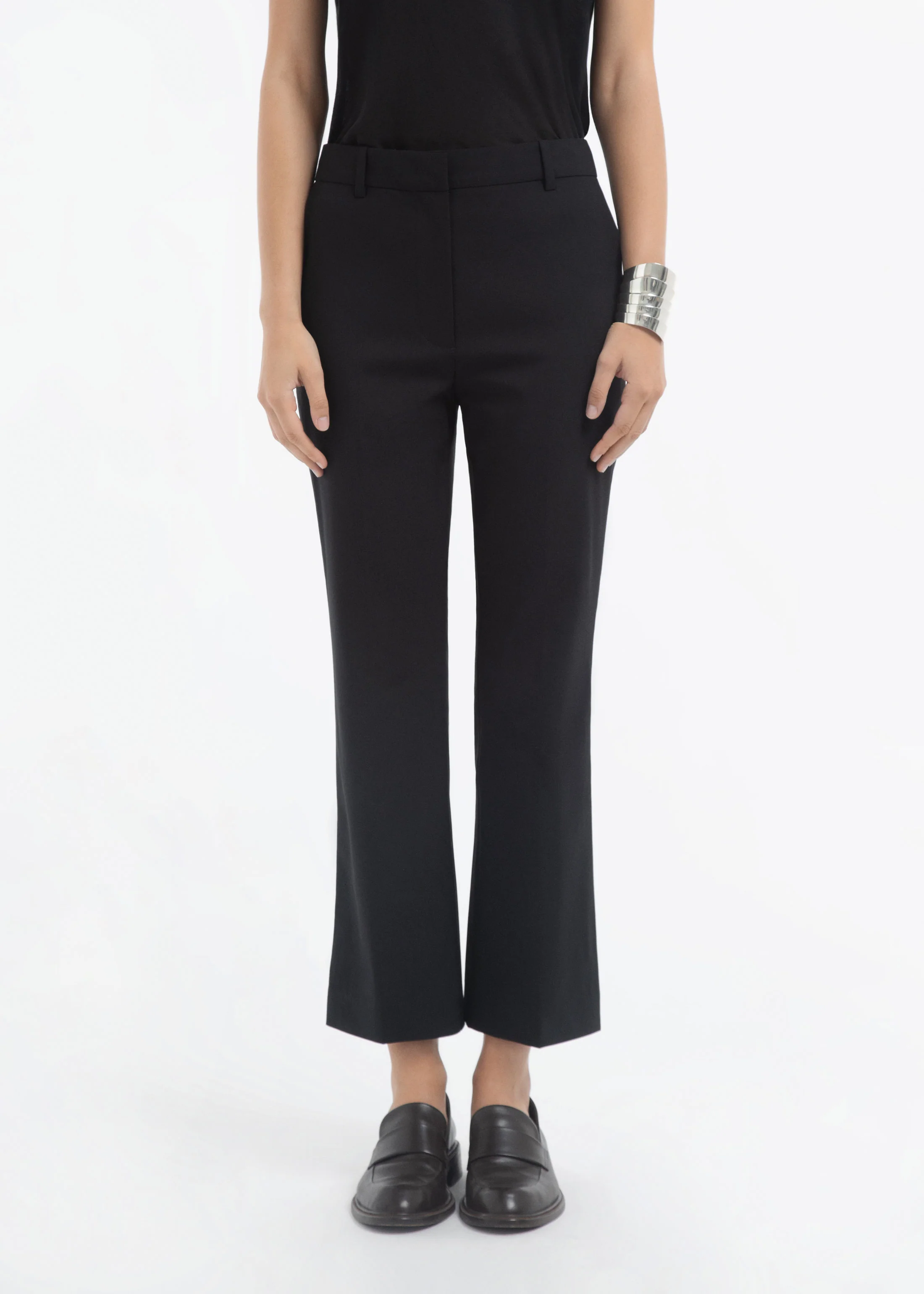 Cropped Cigarette Trouser in Virgin Wool - Black